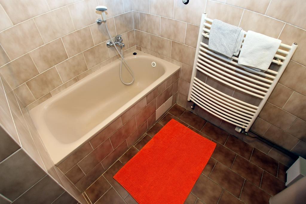 Hotel Family Domažlice Esterno foto