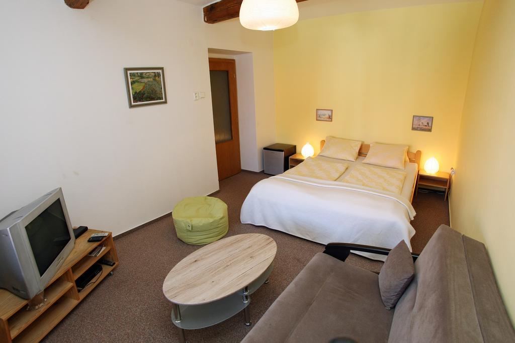 Hotel Family Domažlice Esterno foto