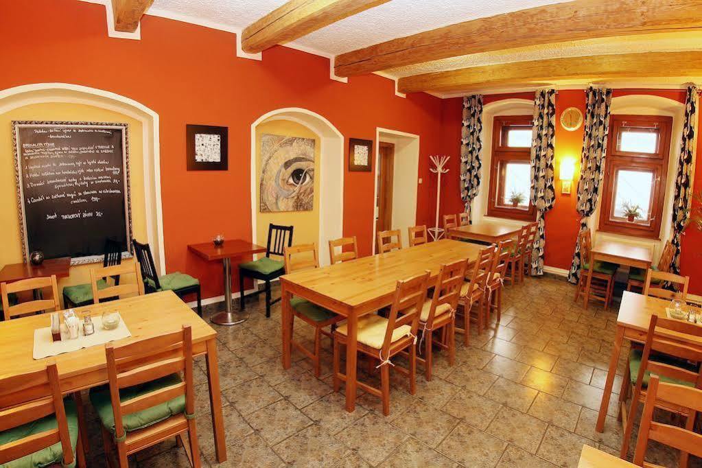 Hotel Family Domažlice Esterno foto