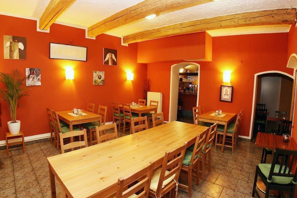 Hotel Family Domažlice Esterno foto