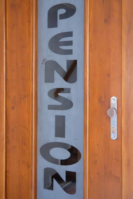 Hotel Family Domažlice Esterno foto